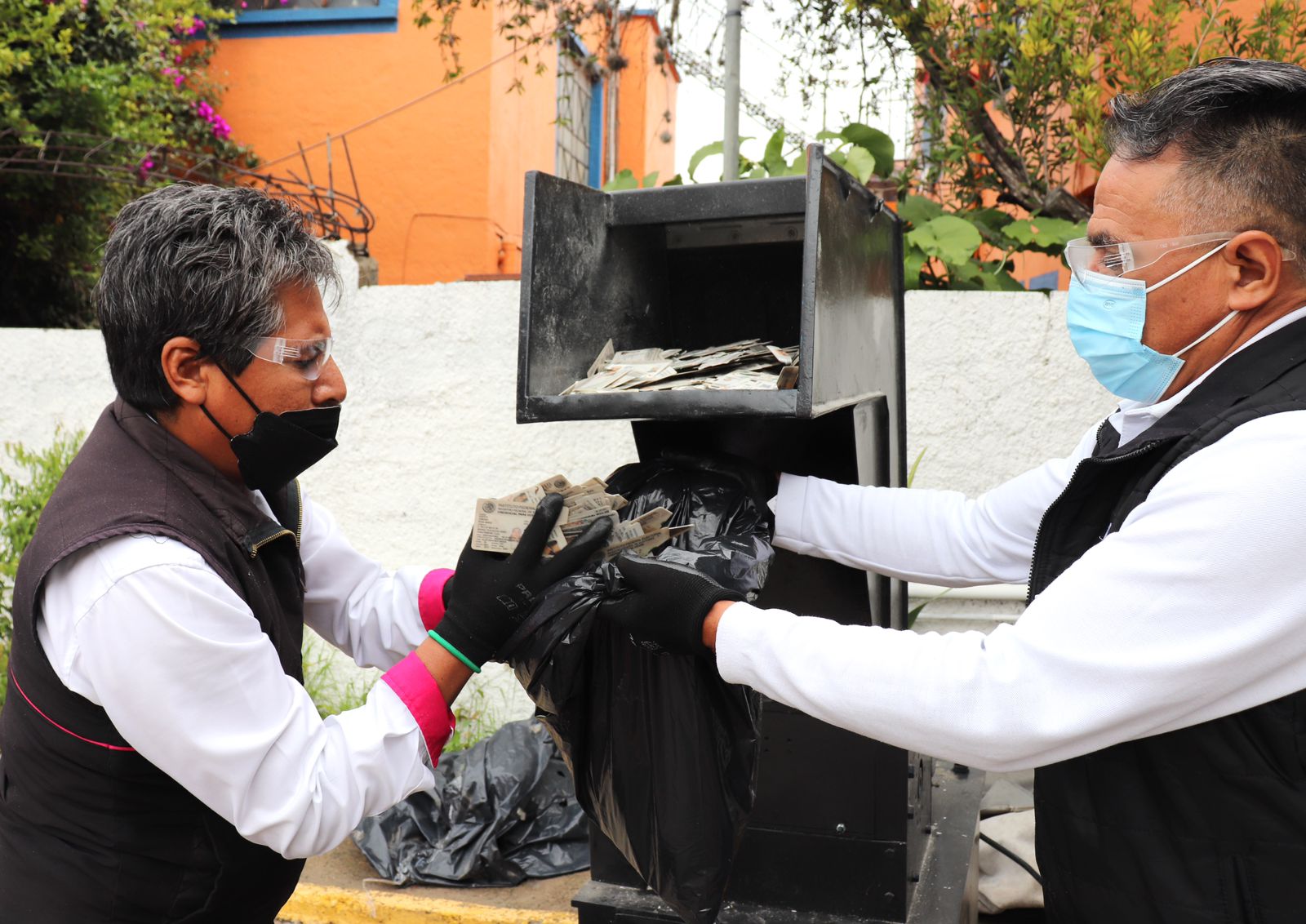 Trituró INE Tlaxcala 4,744 Credenciales para Votar y Formatos de credencial